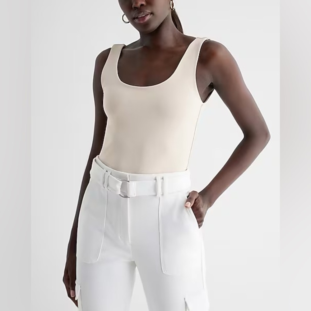 Express Scoop Neck Body Suit High Compression US Women’s Small Cream or Ivory